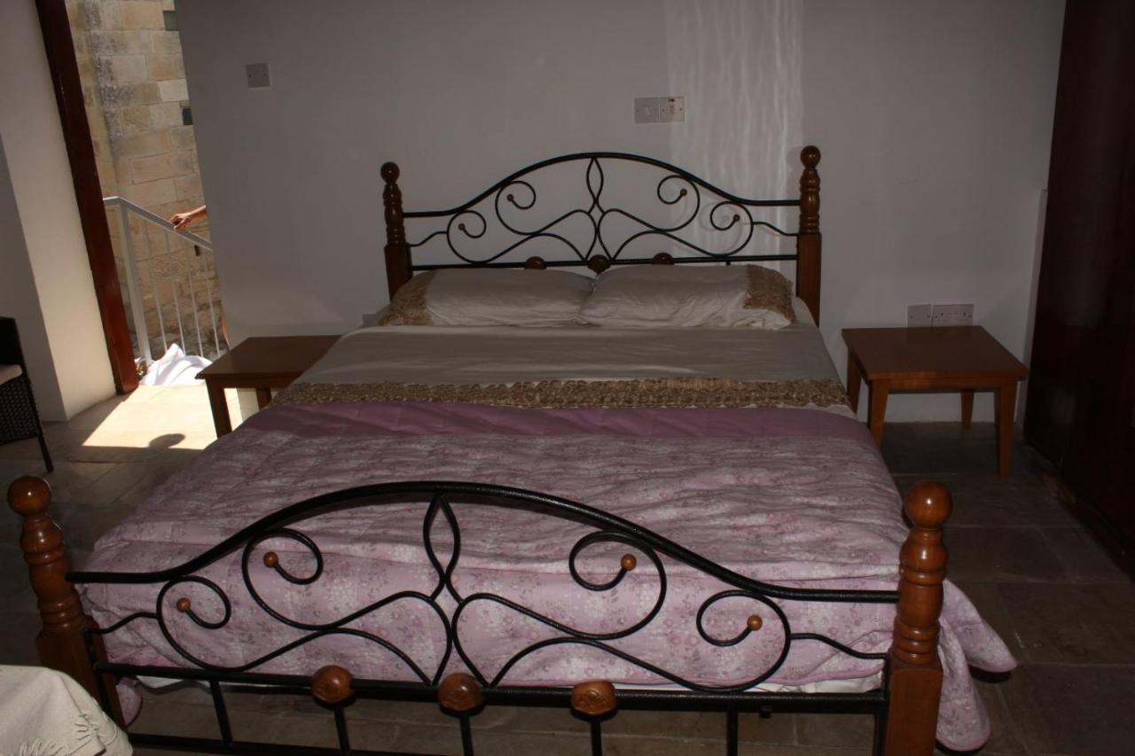 Bed and Breakfast Georgia'S House Fyti Zewnętrze zdjęcie